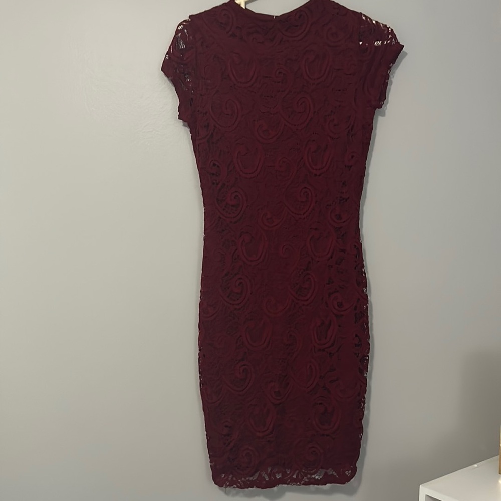 Windsor Lace Bodycon Midi Dress